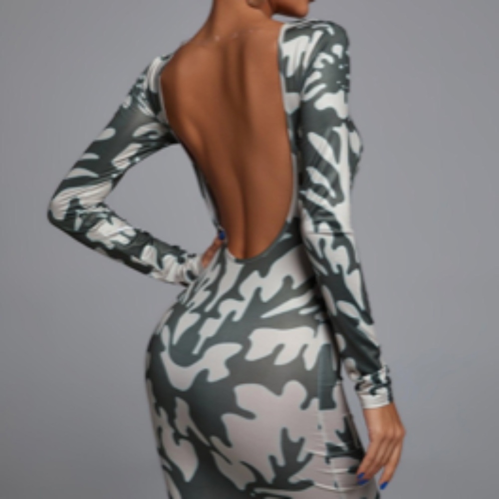 Malia Open-back Printed Maxi Dress Bella Barnett